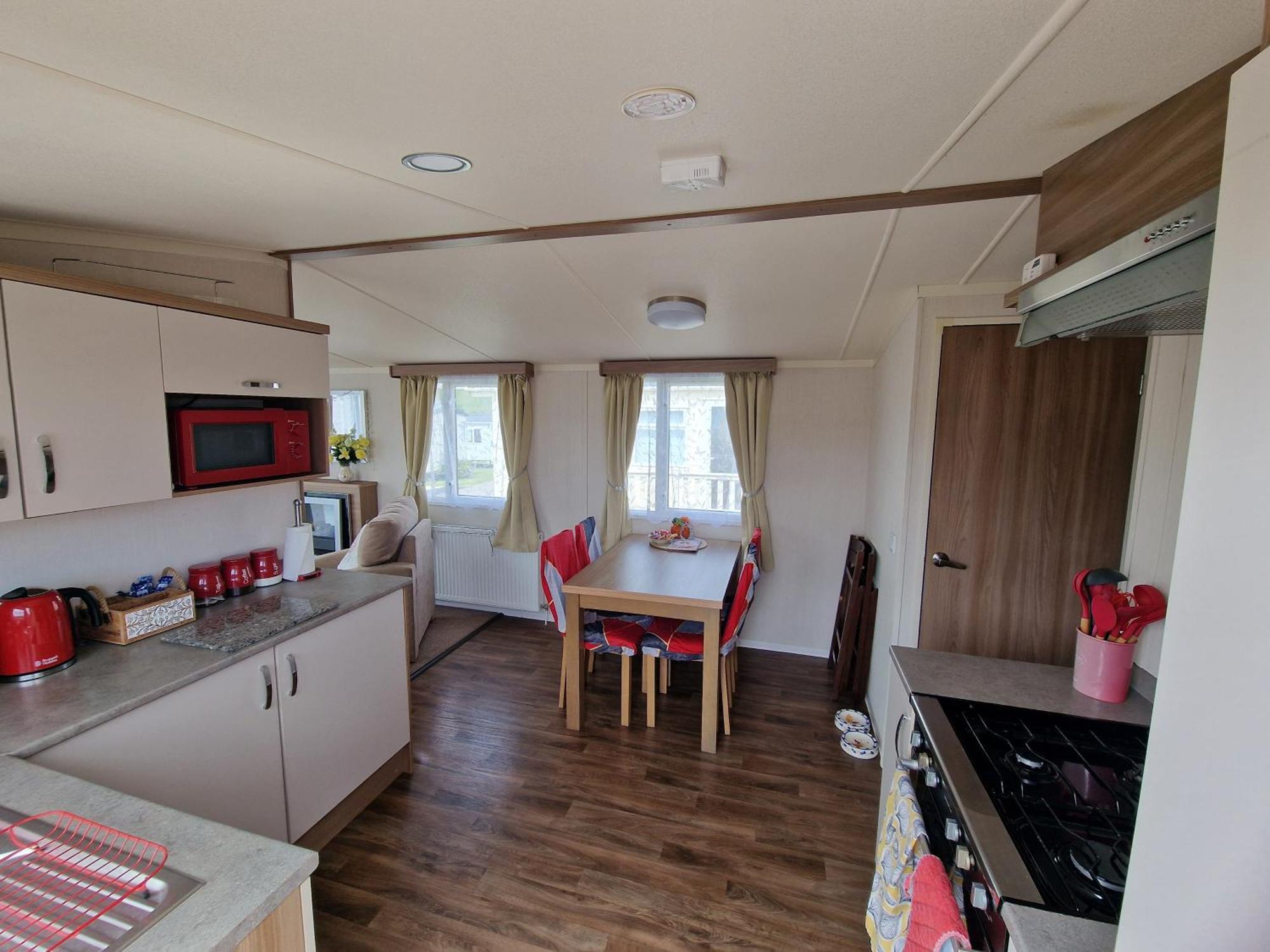 מלון Durdlee Door, D27, Main Rd, West Lulworth, Wareham Bh20 5Pu מראה חיצוני תמונה