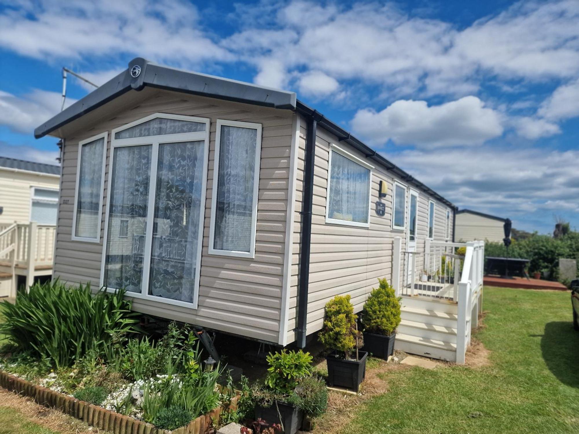 מלון Durdlee Door, D27, Main Rd, West Lulworth, Wareham Bh20 5Pu מראה חיצוני תמונה