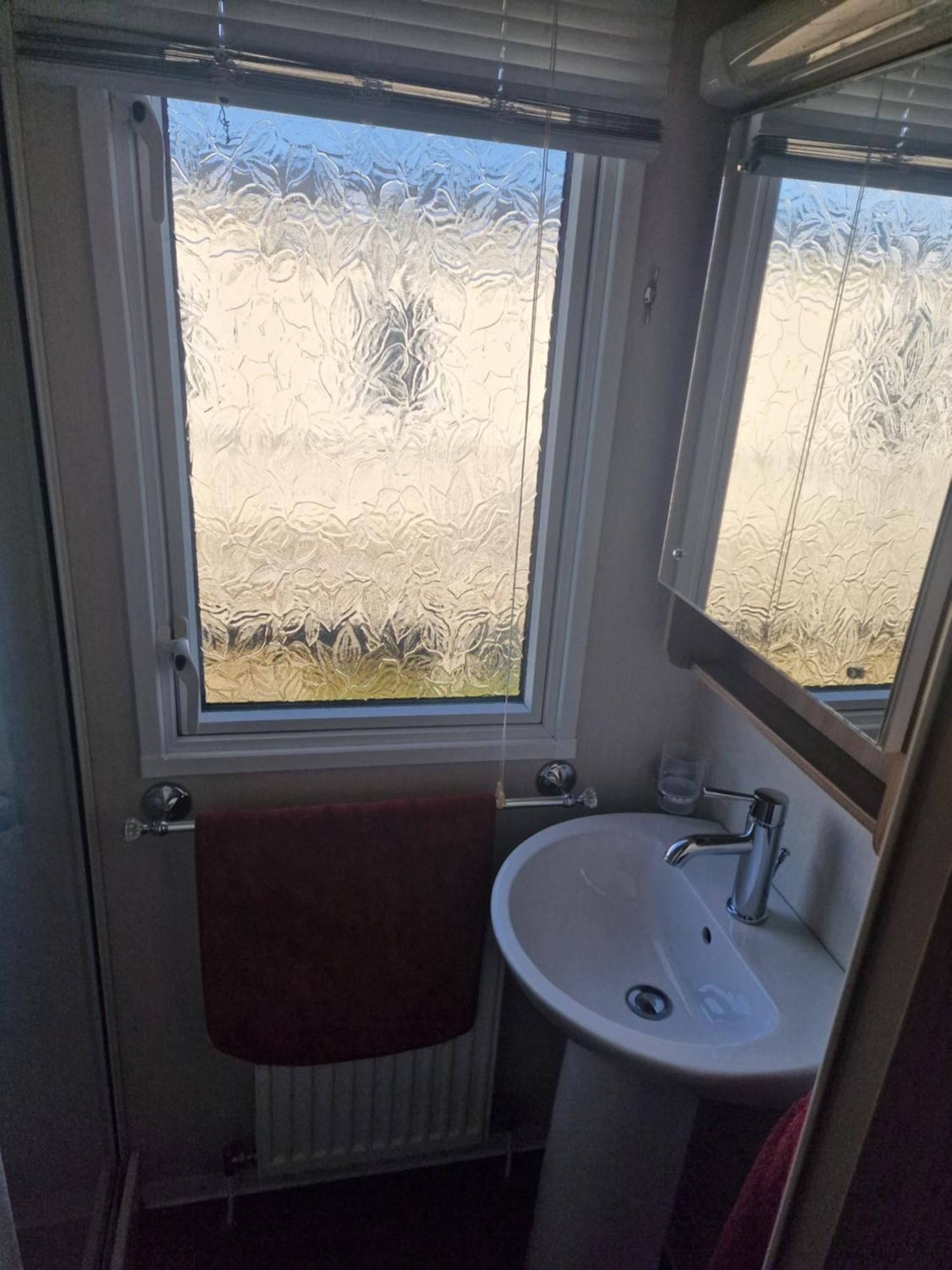 מלון Durdlee Door, D27, Main Rd, West Lulworth, Wareham Bh20 5Pu מראה חיצוני תמונה