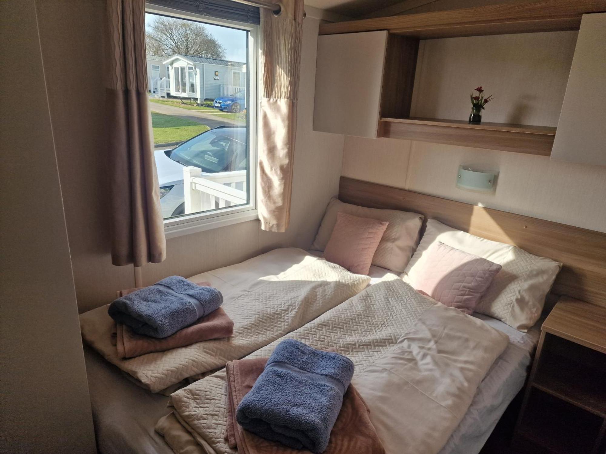 מלון Durdlee Door, D27, Main Rd, West Lulworth, Wareham Bh20 5Pu מראה חיצוני תמונה