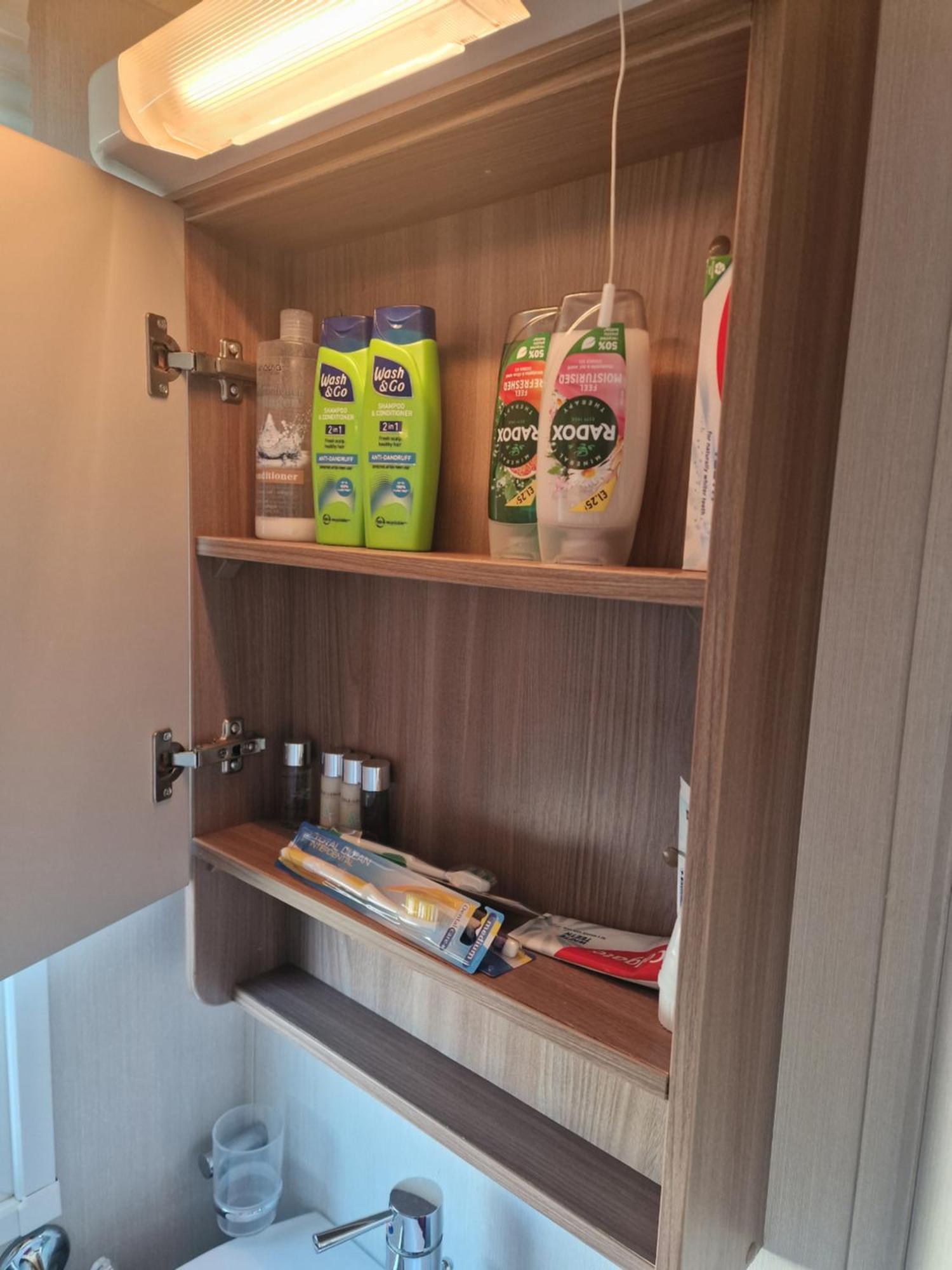 מלון Durdlee Door, D27, Main Rd, West Lulworth, Wareham Bh20 5Pu מראה חיצוני תמונה